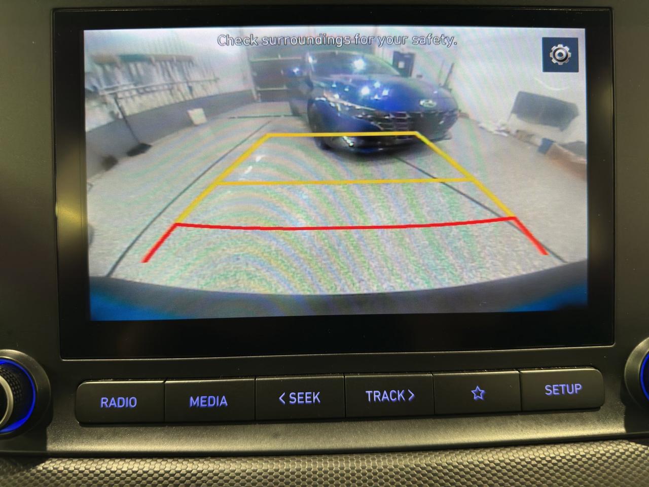 2023 Hyundai KONA Essential | Reverse Cam | Heated Seats Photo