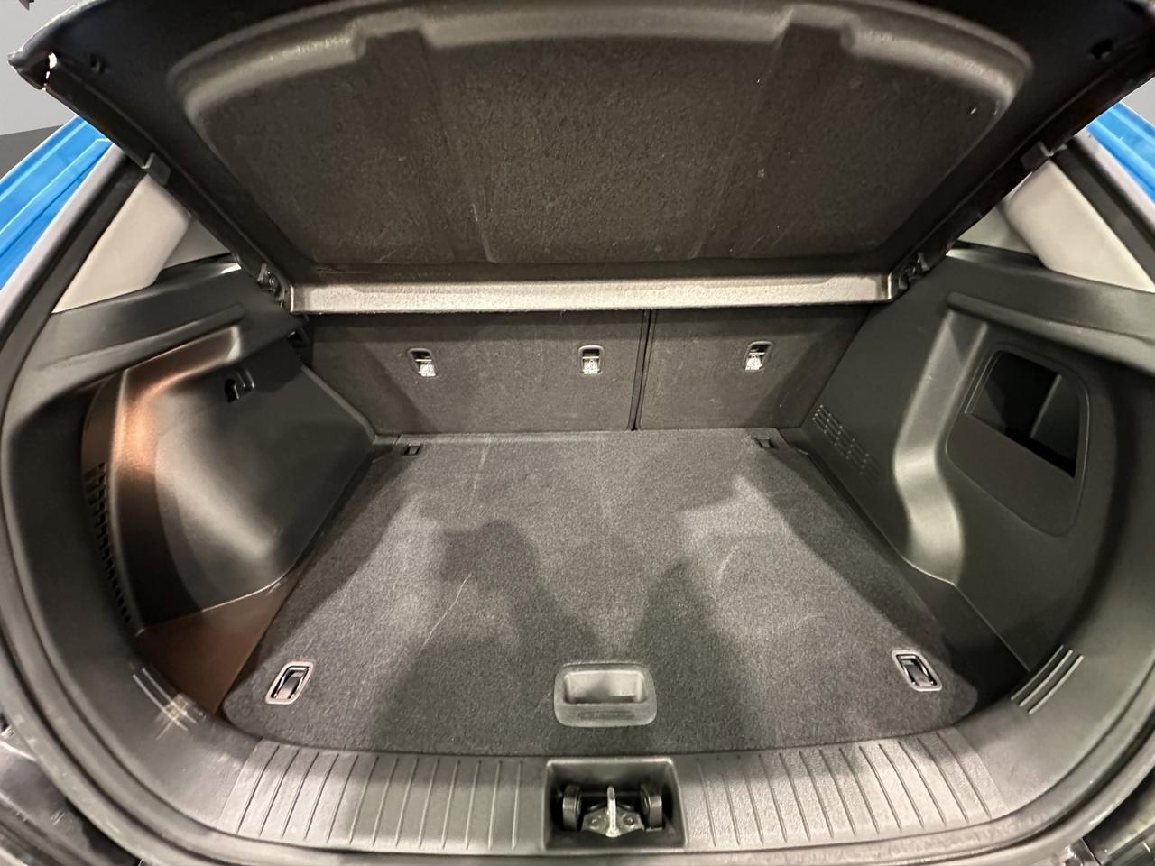 2023 Hyundai KONA Essential | Reverse Cam | Heated Seats Photo
