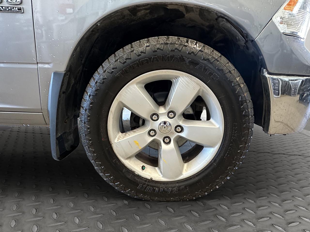 2023 RAM 1500 Classic SLT | Reverse Cam Photo