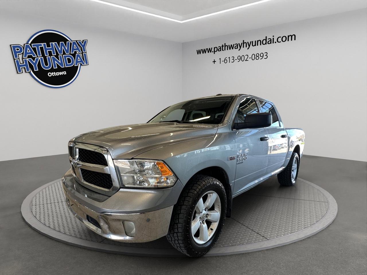 2023 RAM 1500 Classic SLT | Reverse Cam Photo