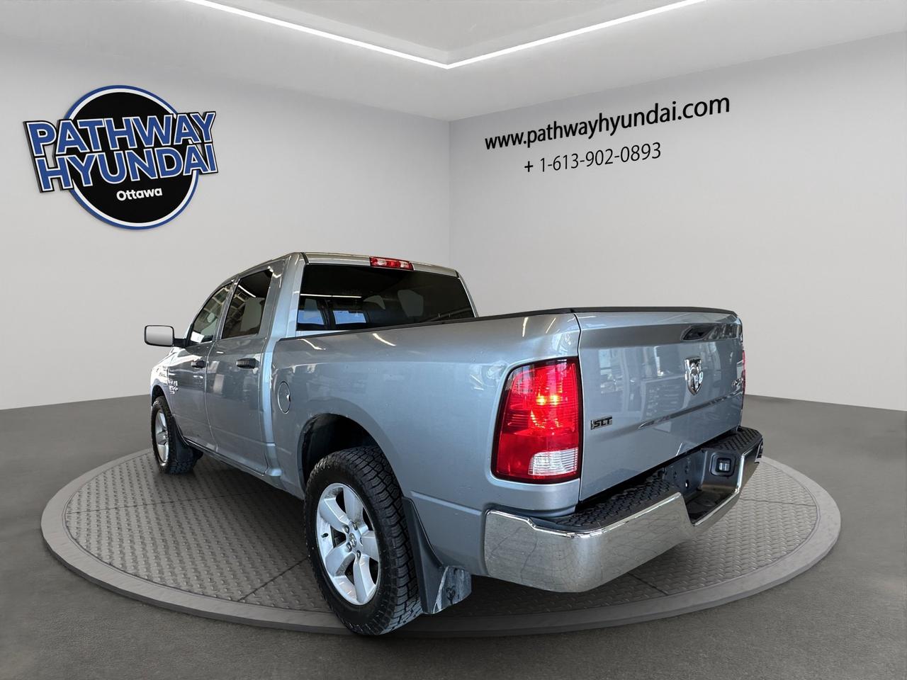 2023 RAM 1500 Classic SLT | Reverse Cam Photo