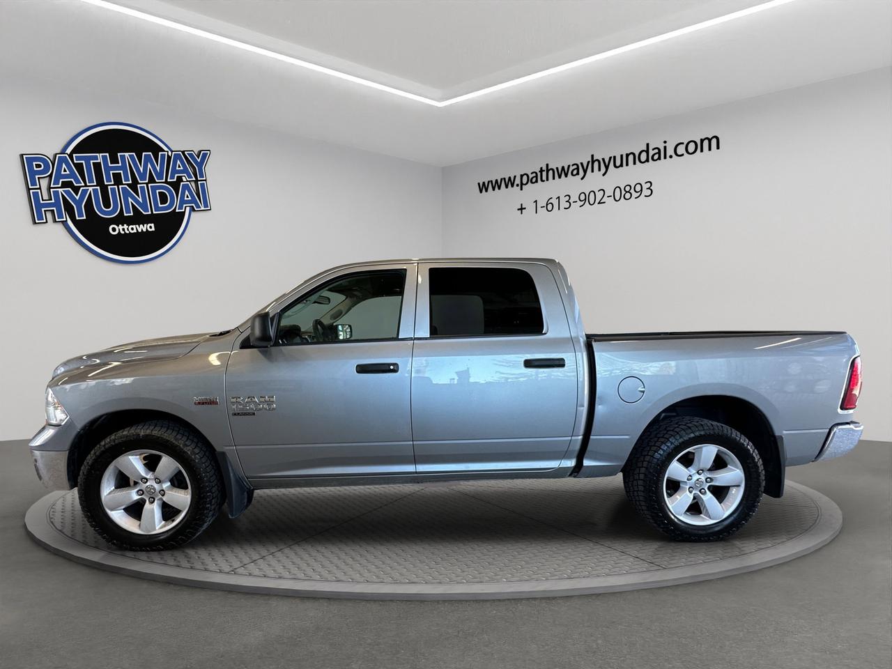 2023 RAM 1500 Classic SLT | Reverse Cam Photo