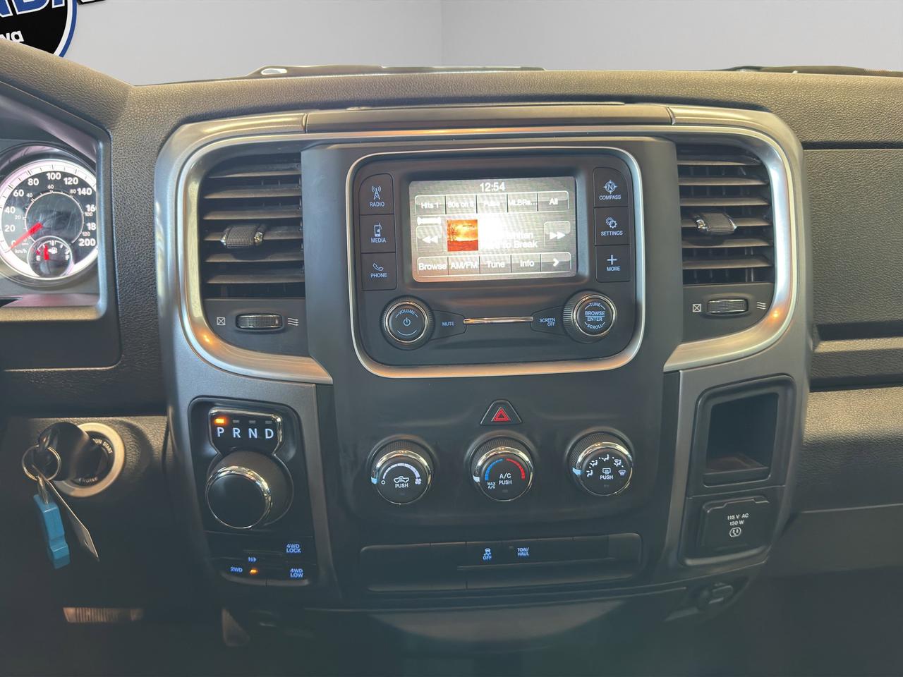 2023 RAM 1500 Classic SLT | Reverse Cam Photo
