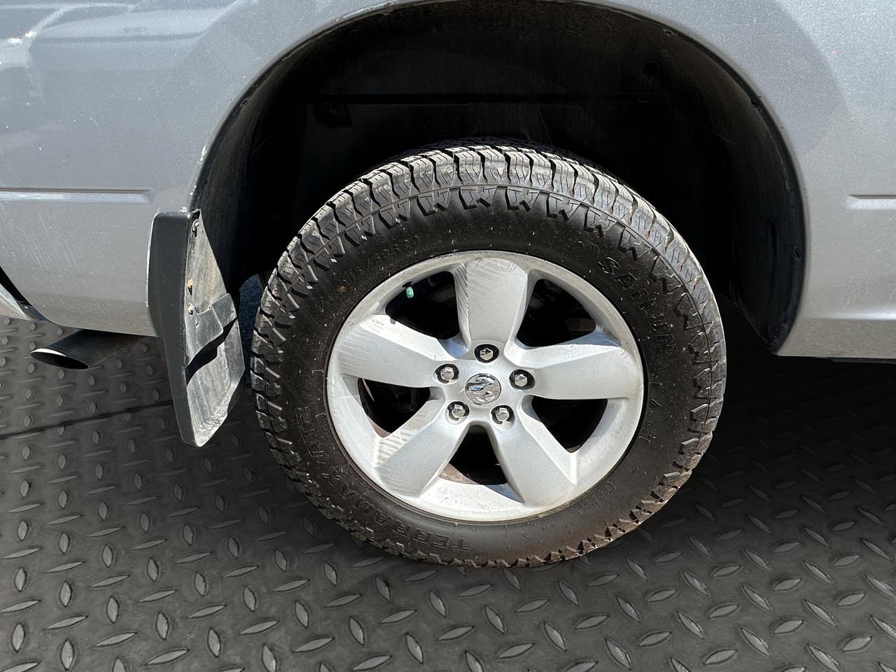 2023 RAM 1500 Classic SLT | Reverse Cam Photo
