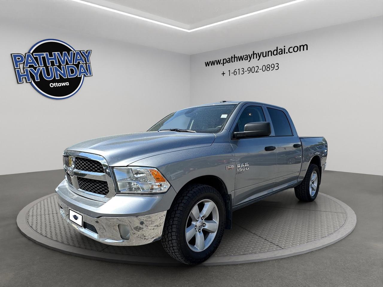 2023 RAM 1500 Classic SLT | Reverse Cam Photo
