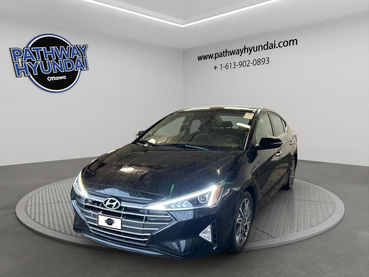 2019 Hyundai Elantra Luxury Photo