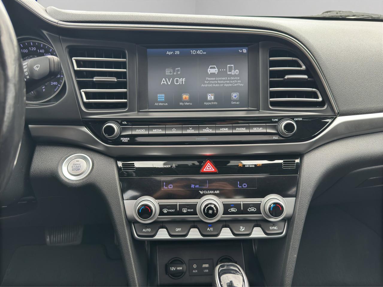 2019 Hyundai Elantra Luxury | Reverse Cam | Heated Seats Photo