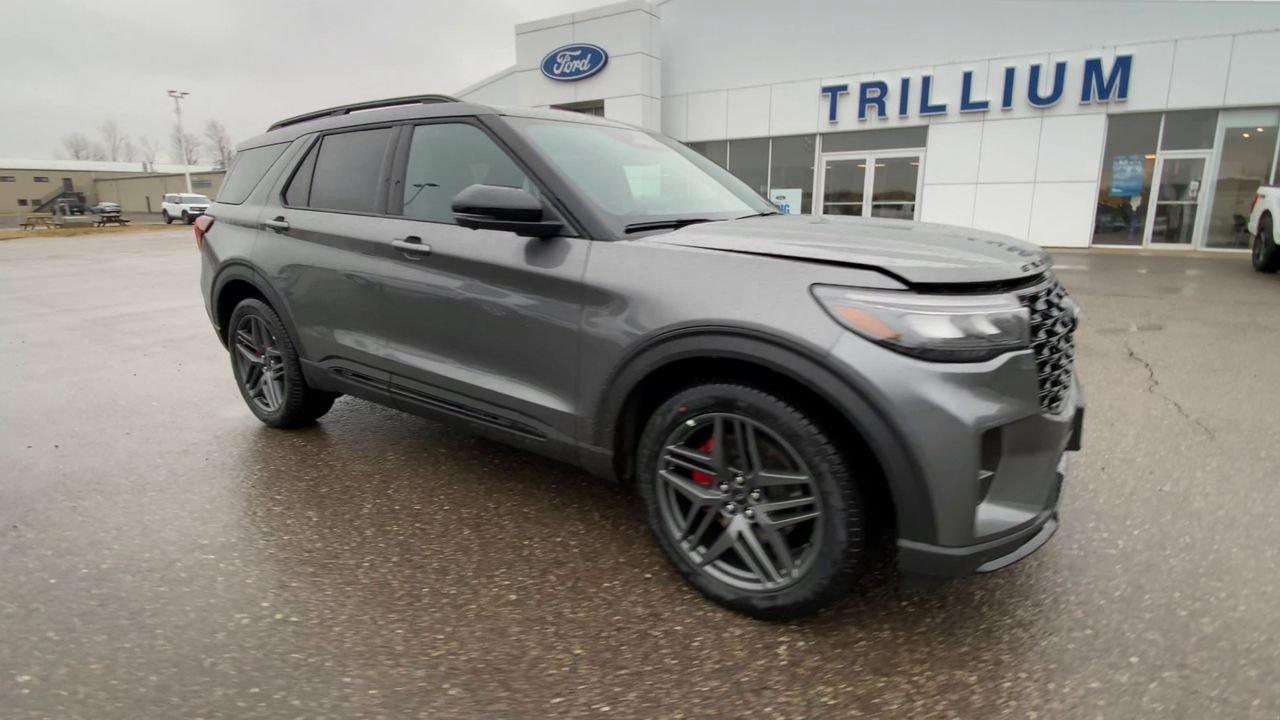 2026 Ford Explorer ST Photo