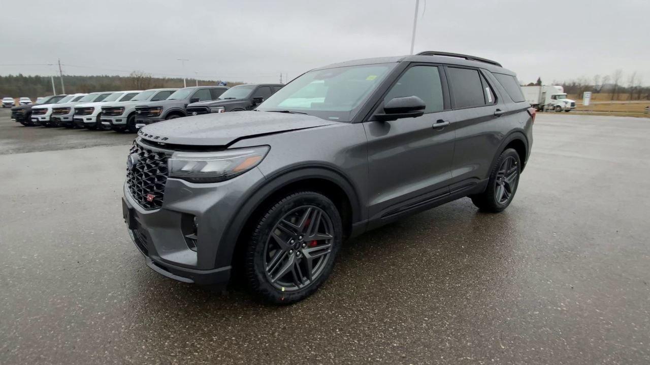 2026 Ford Explorer ST Photo