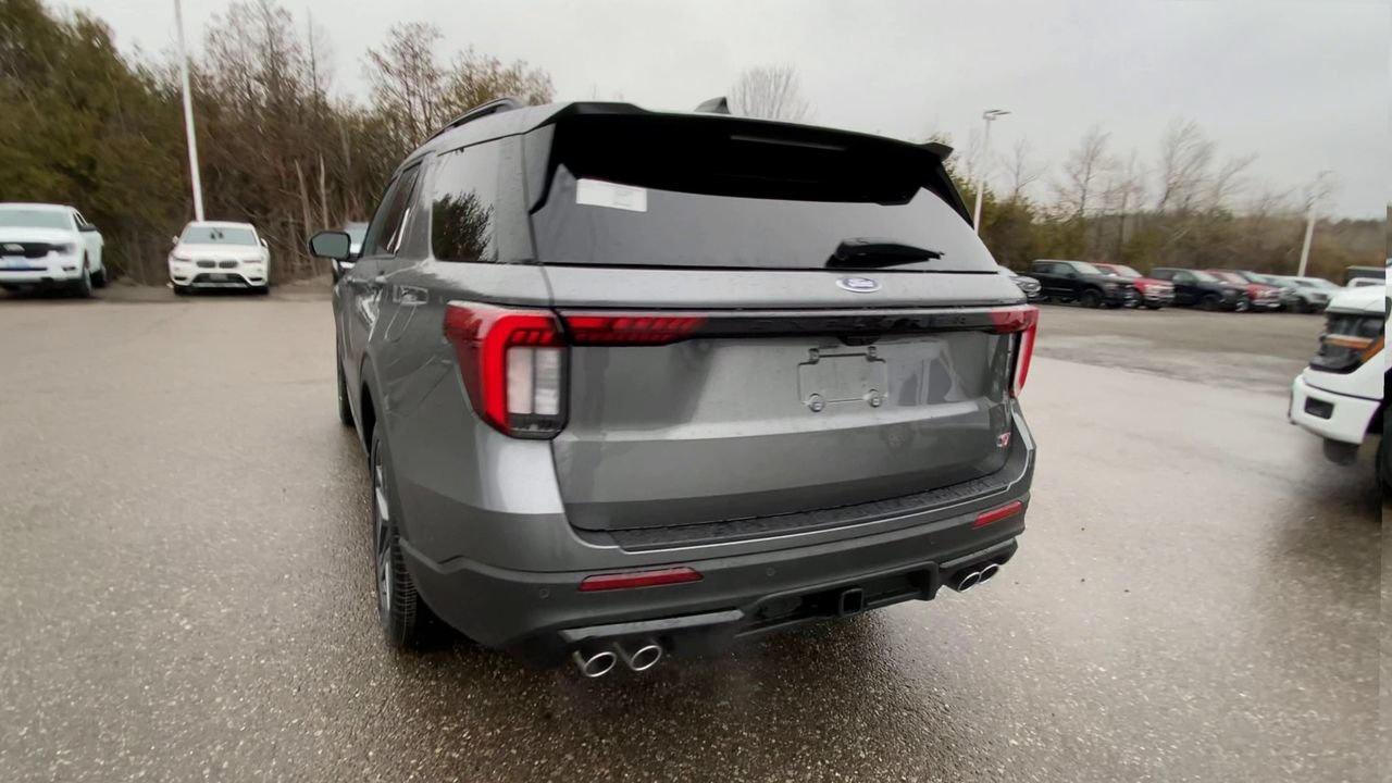 2026 Ford Explorer ST Photo