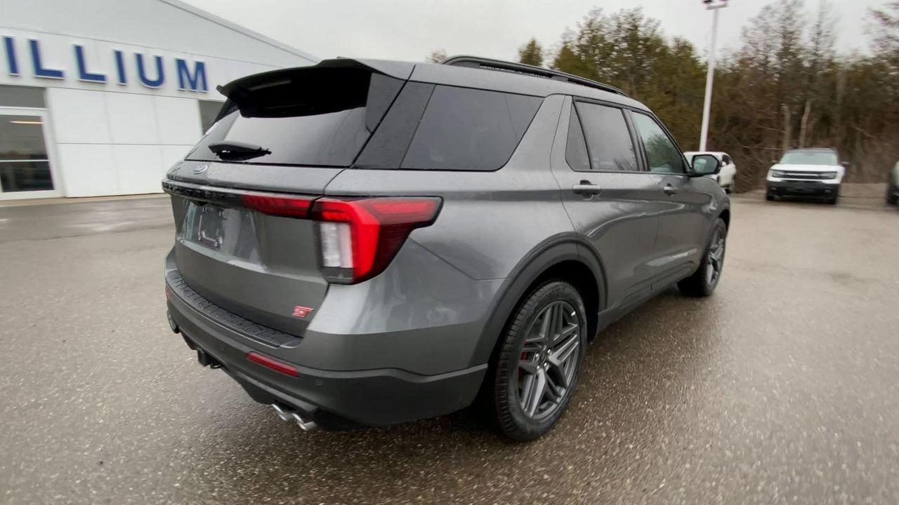 2026 Ford Explorer ST Photo