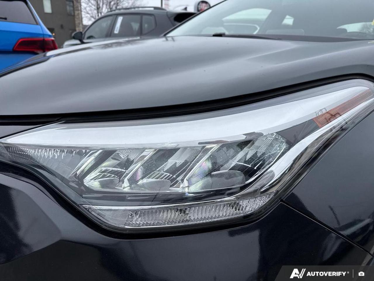 2021 Toyota C-HR LE BACKUP CAM   KEYLESS ENTRY   LANE ASSIST   POWE Photo