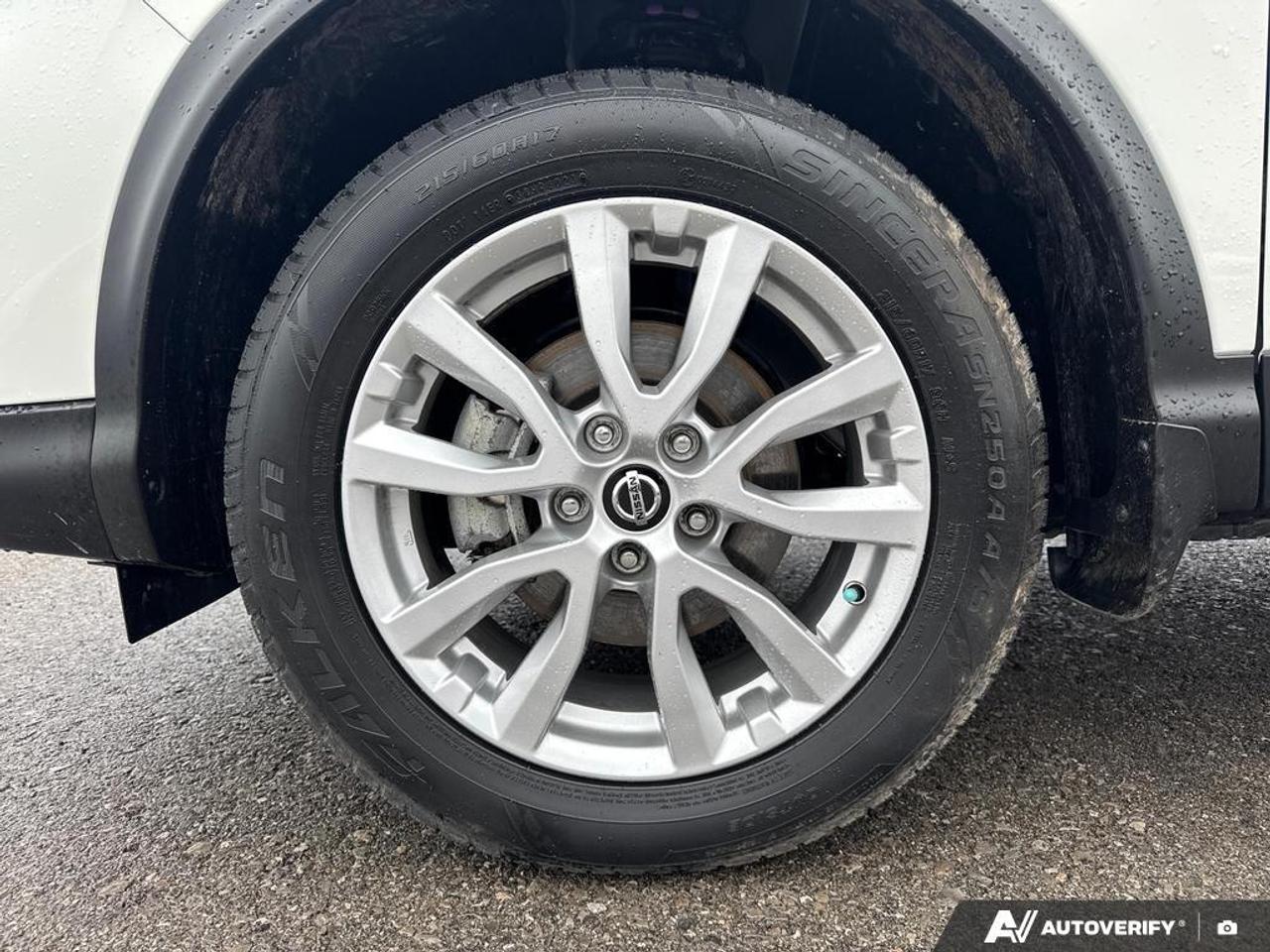 2023 Nissan Qashqai S BACKUP CAM   HEATED SEATS   LANE ASSIST   SIRIUS Photo