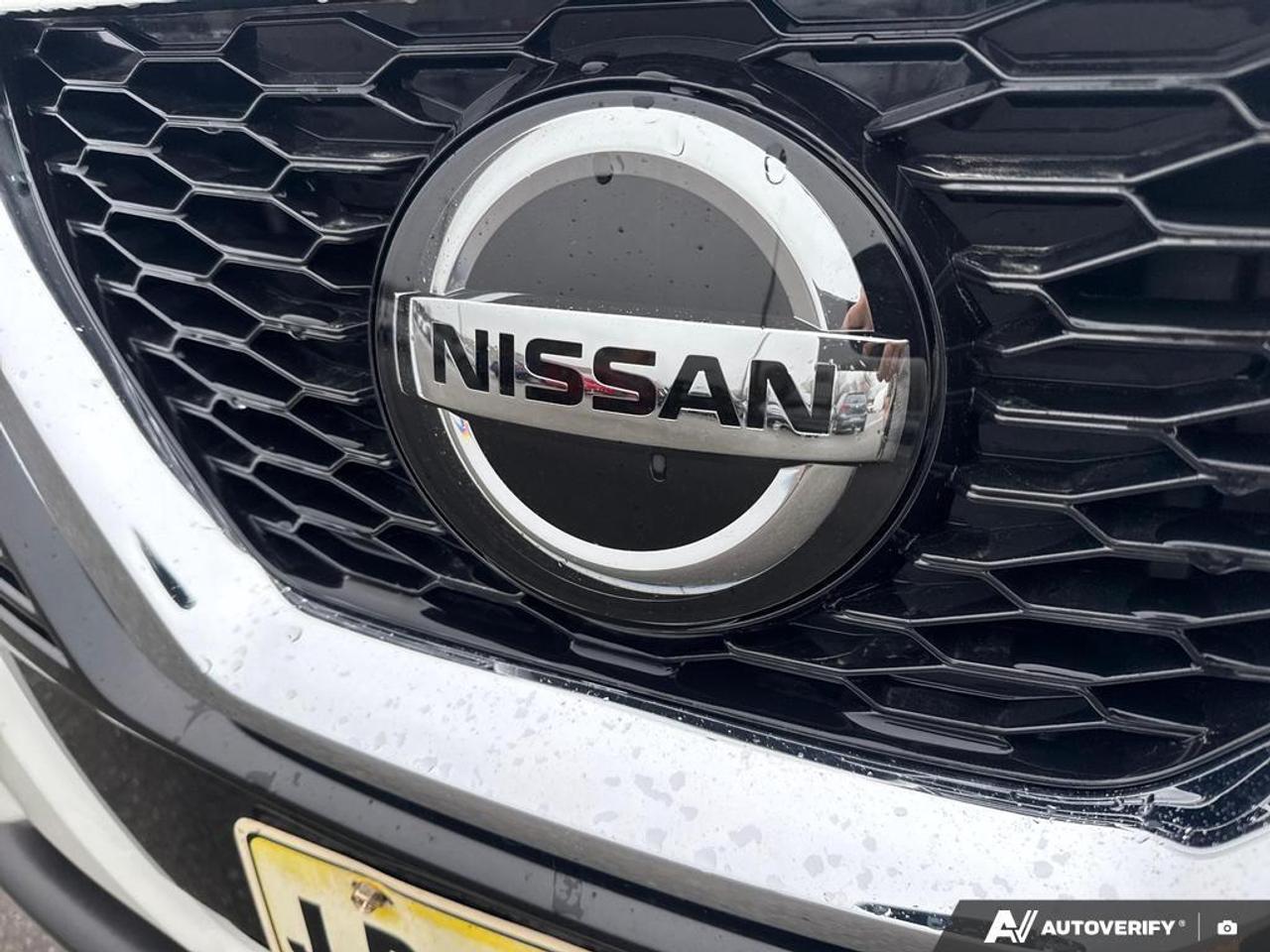 2023 Nissan Qashqai S BACKUP CAM   HEATED SEATS   LANE ASSIST   SIRIUS Photo