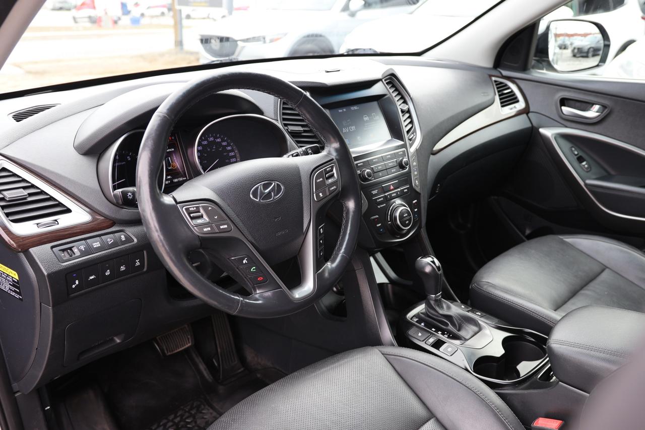 2019 Hyundai Santa Fe XL LUXURY-AWD-6PASS/ADAPT CRUISE/PANOROOF/H SEATS & S Photo