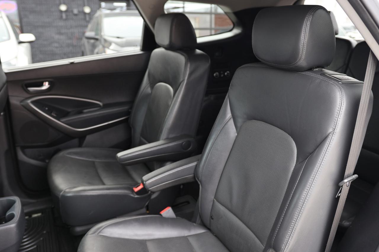 2019 Hyundai Santa Fe XL LUXURY-AWD-6PASS/ADAPT CRUISE/PANOROOF/H SEATS & S Photo