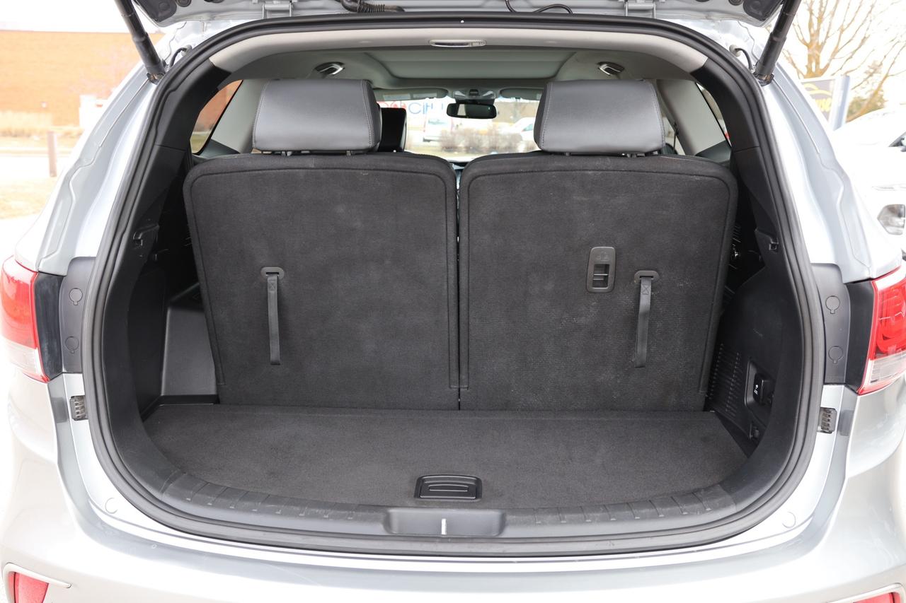 2019 Hyundai Santa Fe XL LUXURY-AWD-6PASS/ADAPT CRUISE/PANOROOF/H SEATS & S Photo