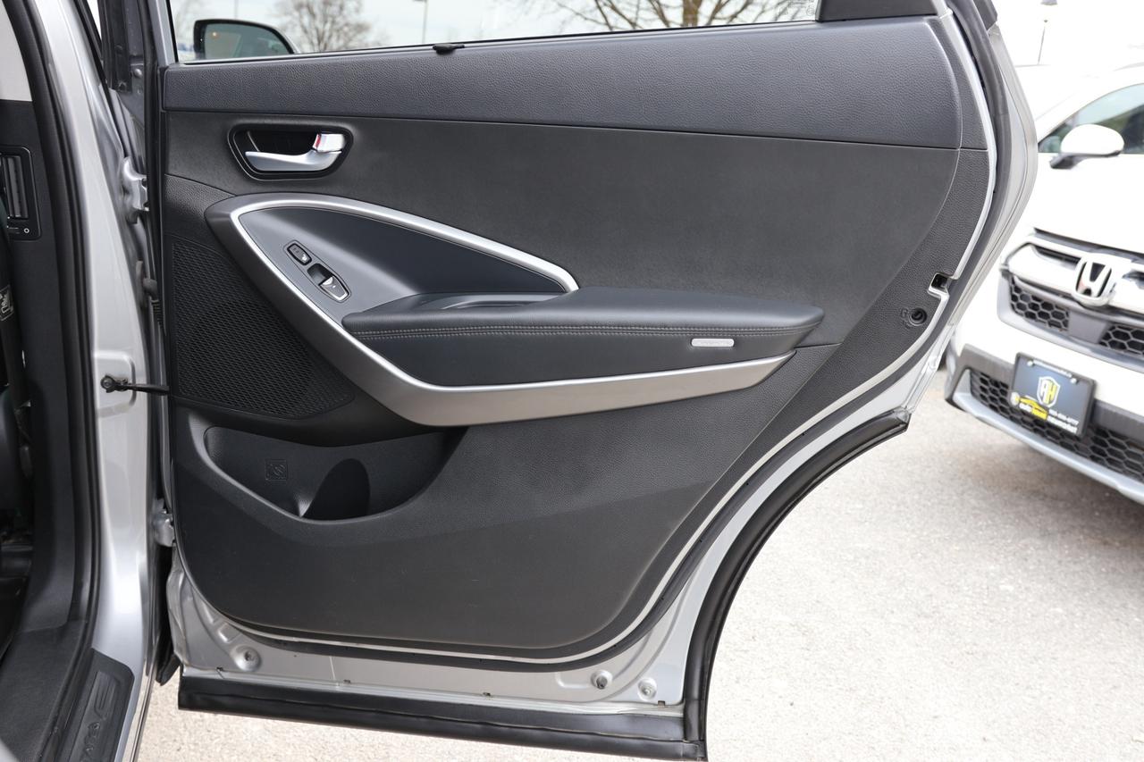 2019 Hyundai Santa Fe XL LUXURY-AWD-6PASS/ADAPT CRUISE/PANOROOF/H SEATS & S Photo