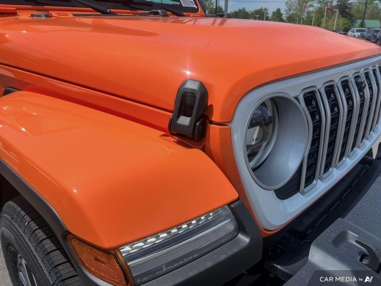 2026 Jeep Wrangler SAHARA 4DR 4X4 Photo