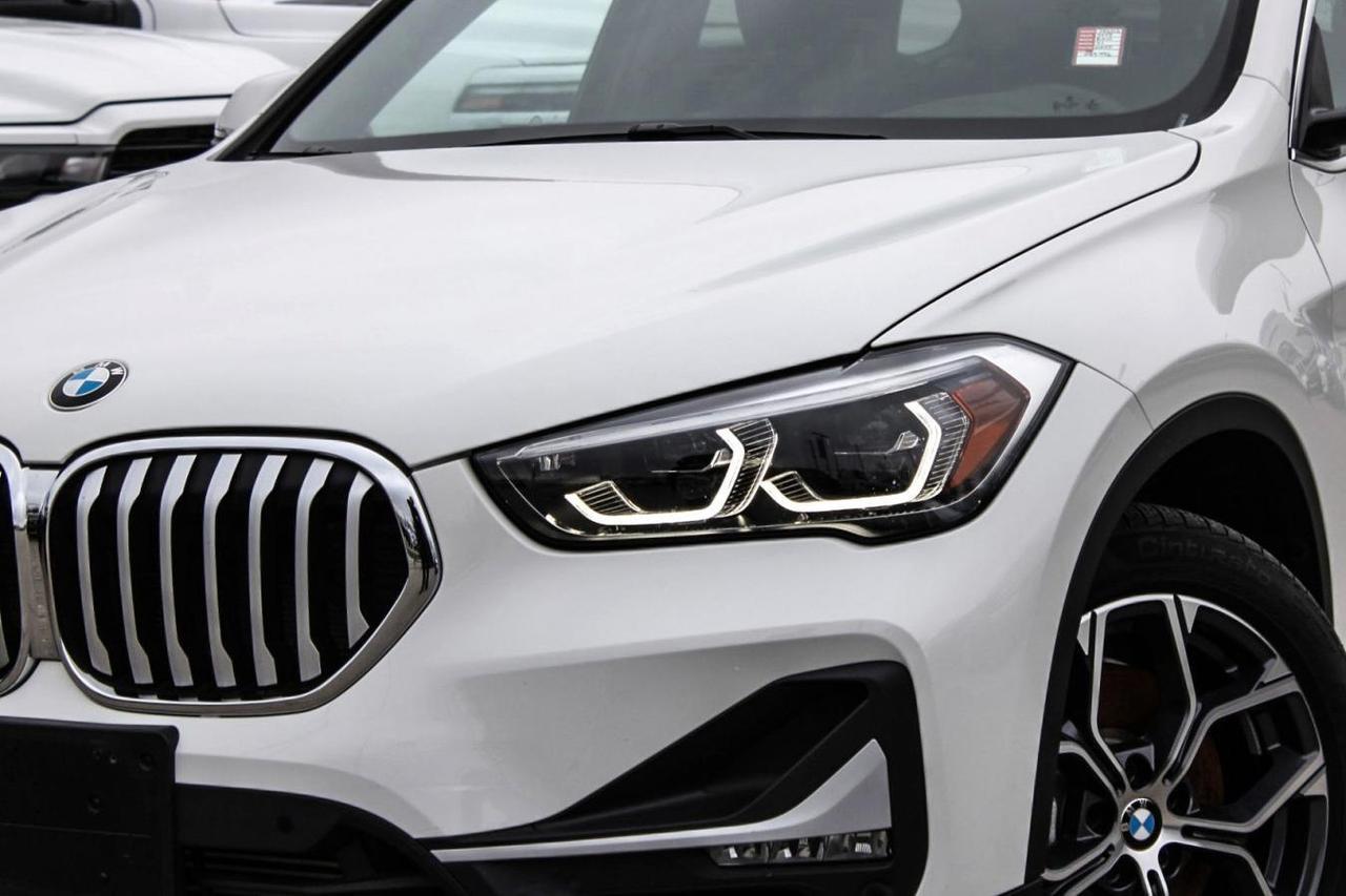 2022 BMW X1 Sport  Gps HtdSeats BkpCam Moonroof Photo