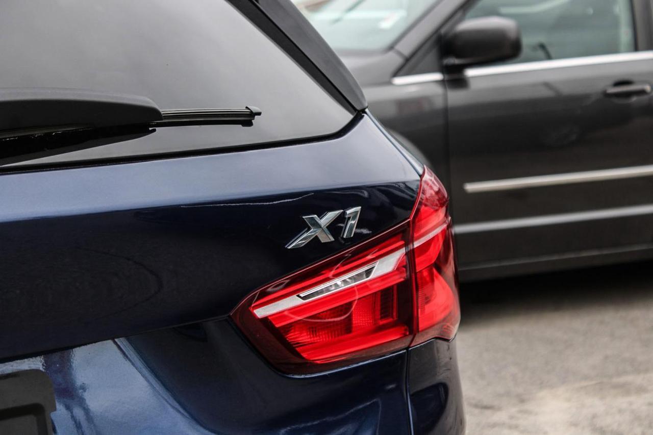 2018 BMW X1 Xdrive28i  HtdSeats DriveModes Moonroof Photo