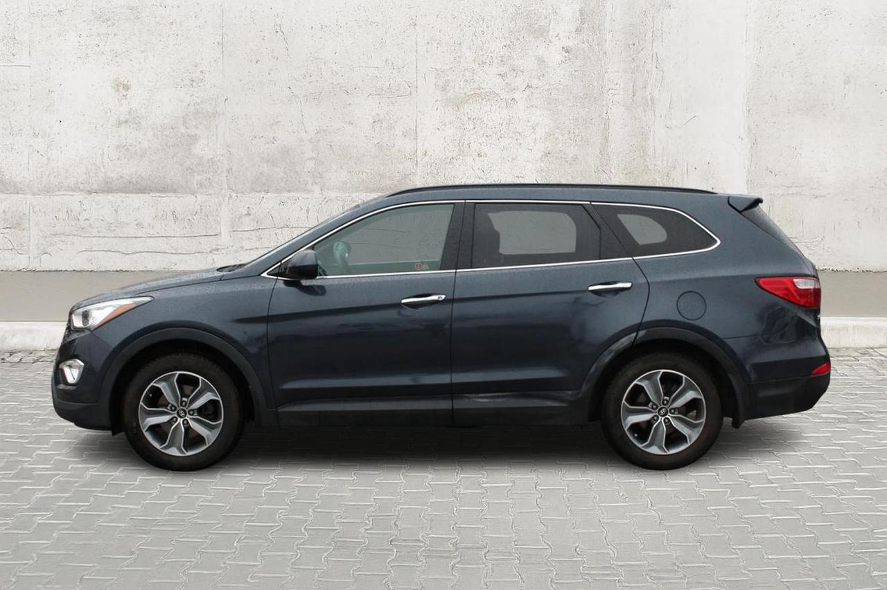 2015 Hyundai Santa Fe GLS Photo2