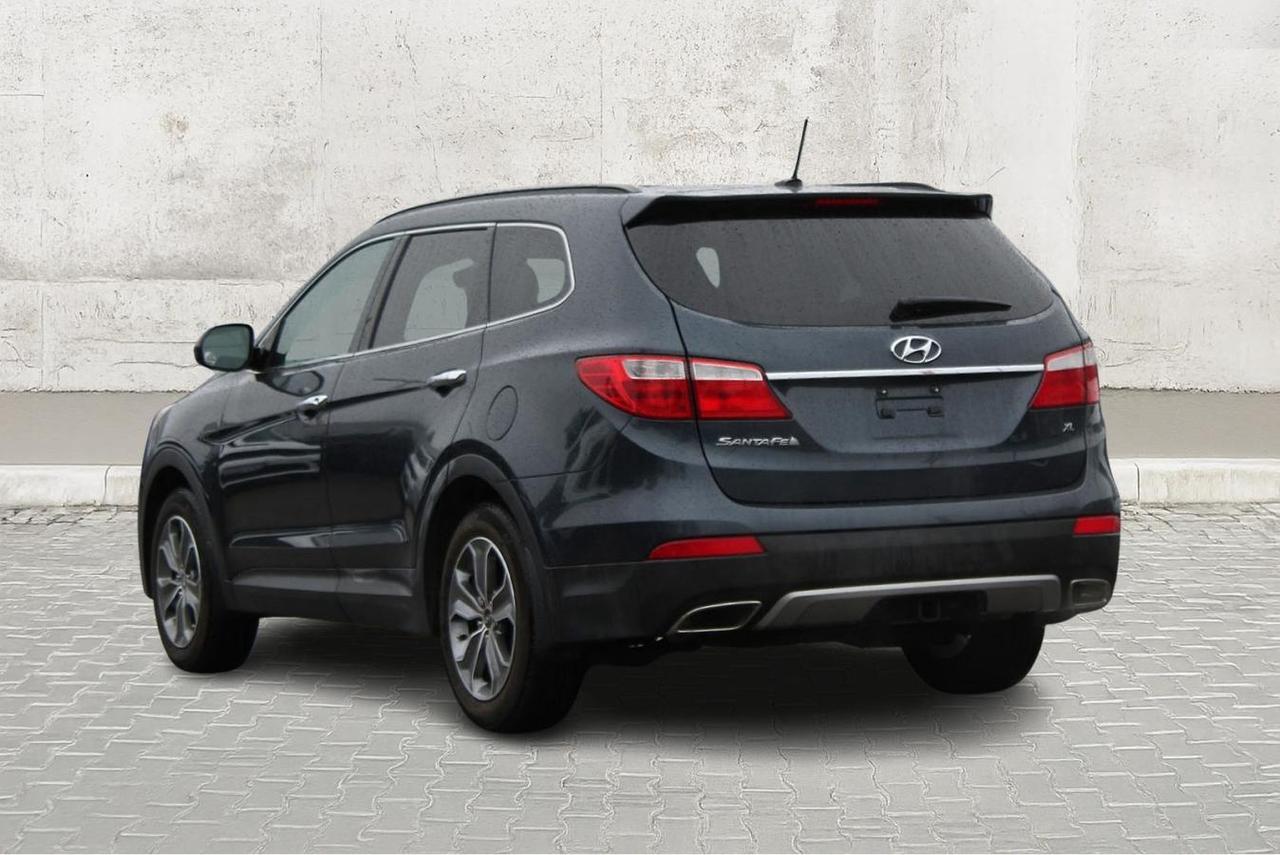 2015 Hyundai Santa Fe GLS Photo