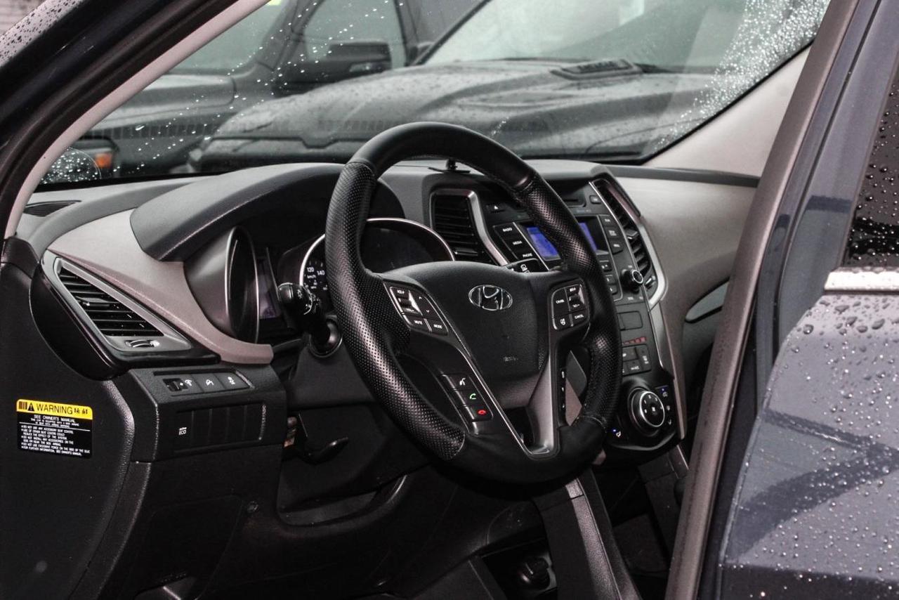 2015 Hyundai Santa Fe GLS Photo