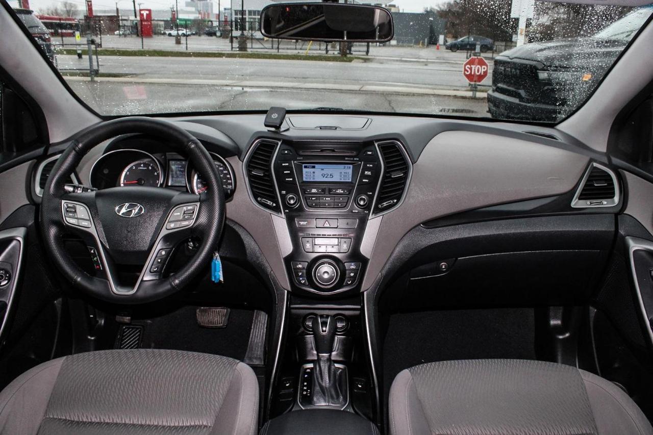 2015 Hyundai Santa Fe GLS Photo