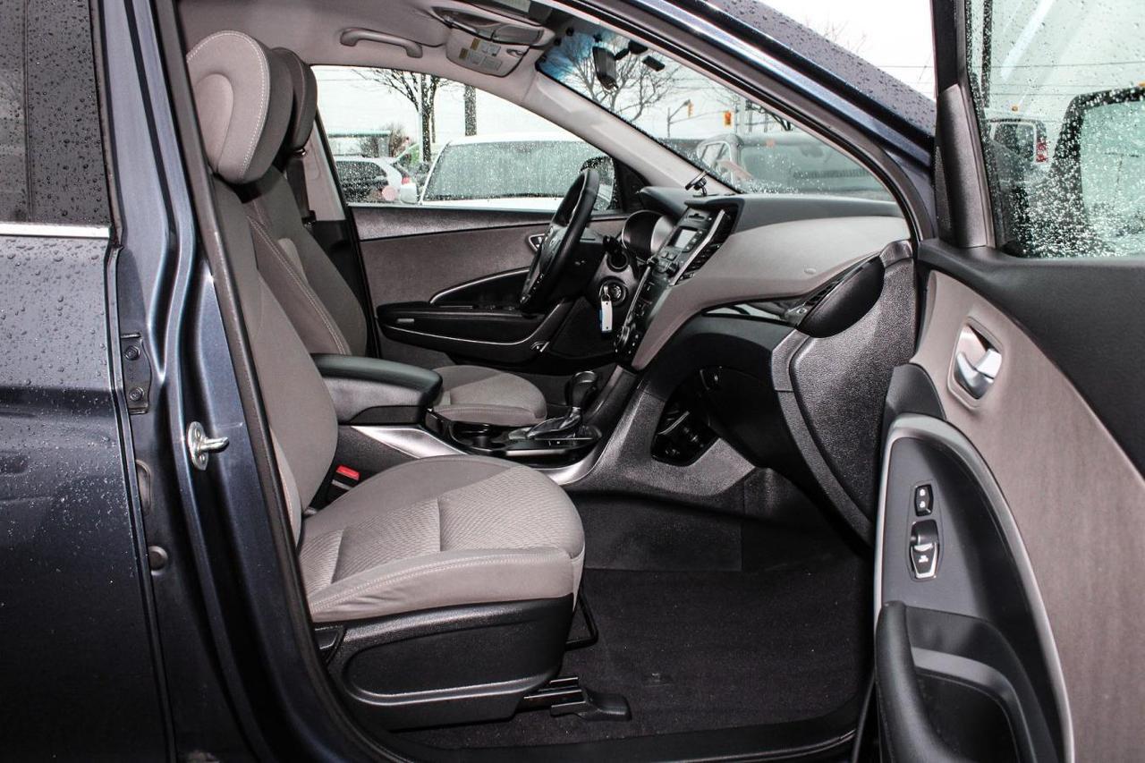 2015 Hyundai Santa Fe GLS Photo