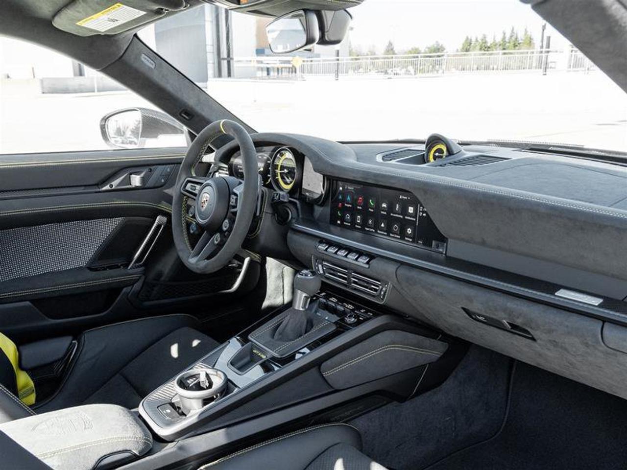 2025 Porsche 911 GT3 RS Photo