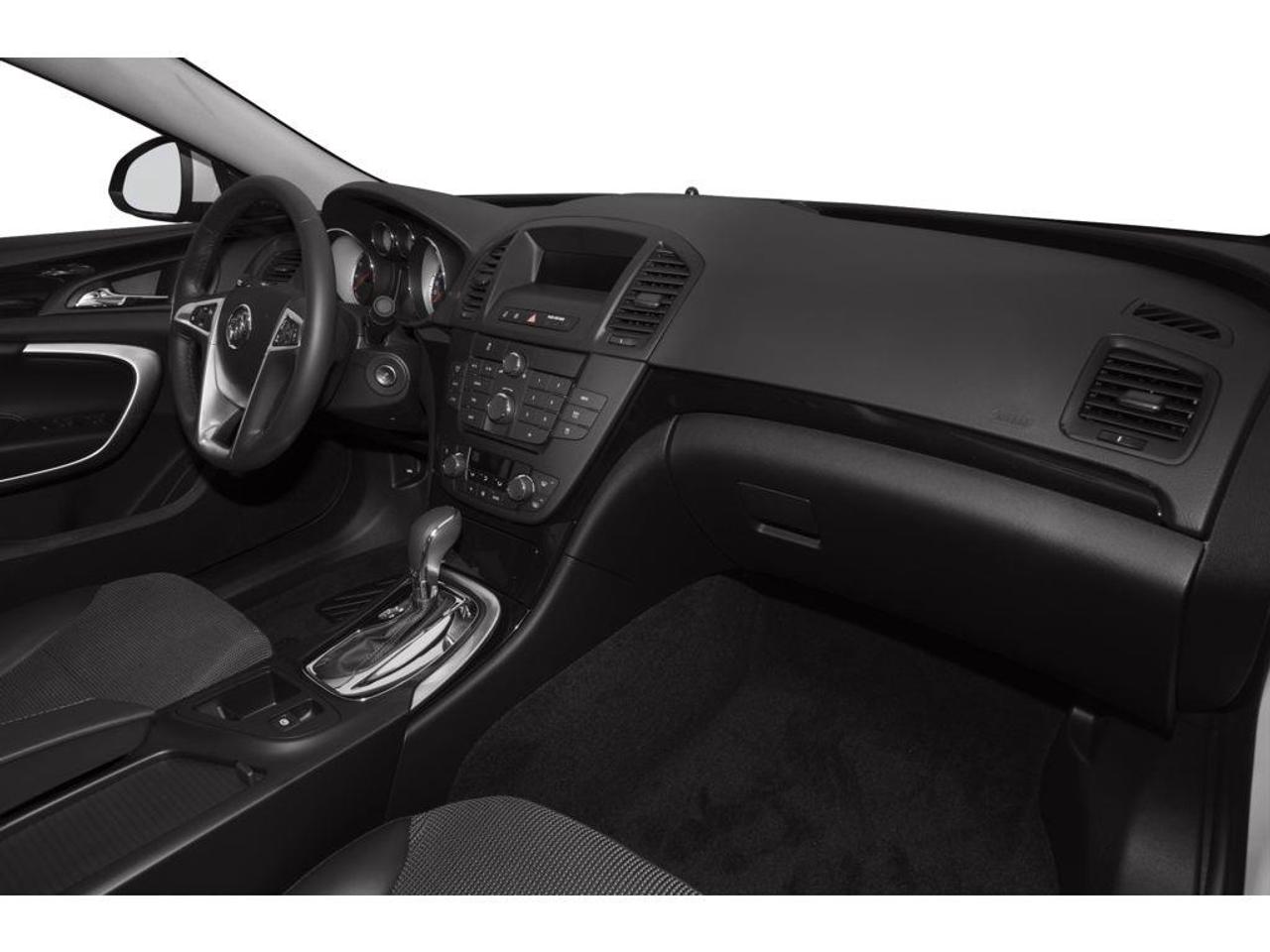 2013 Buick Regal Turbo 4dr Sedan Photo