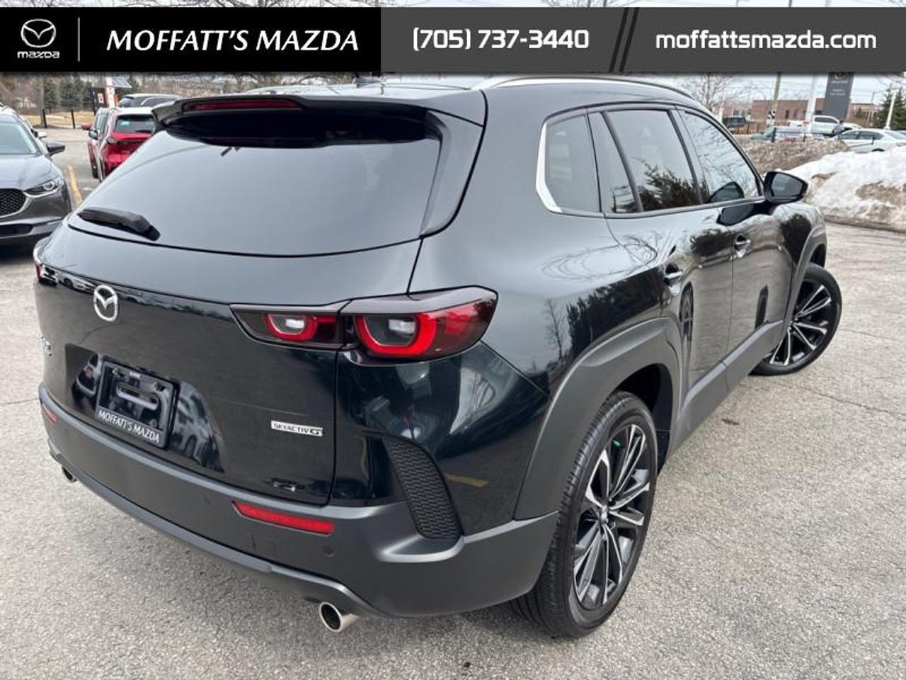 2024 Mazda CX-50 GT Photo