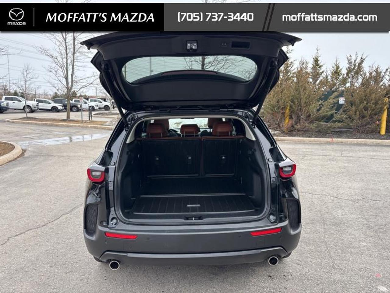 2024 Mazda CX-50 GT Photo