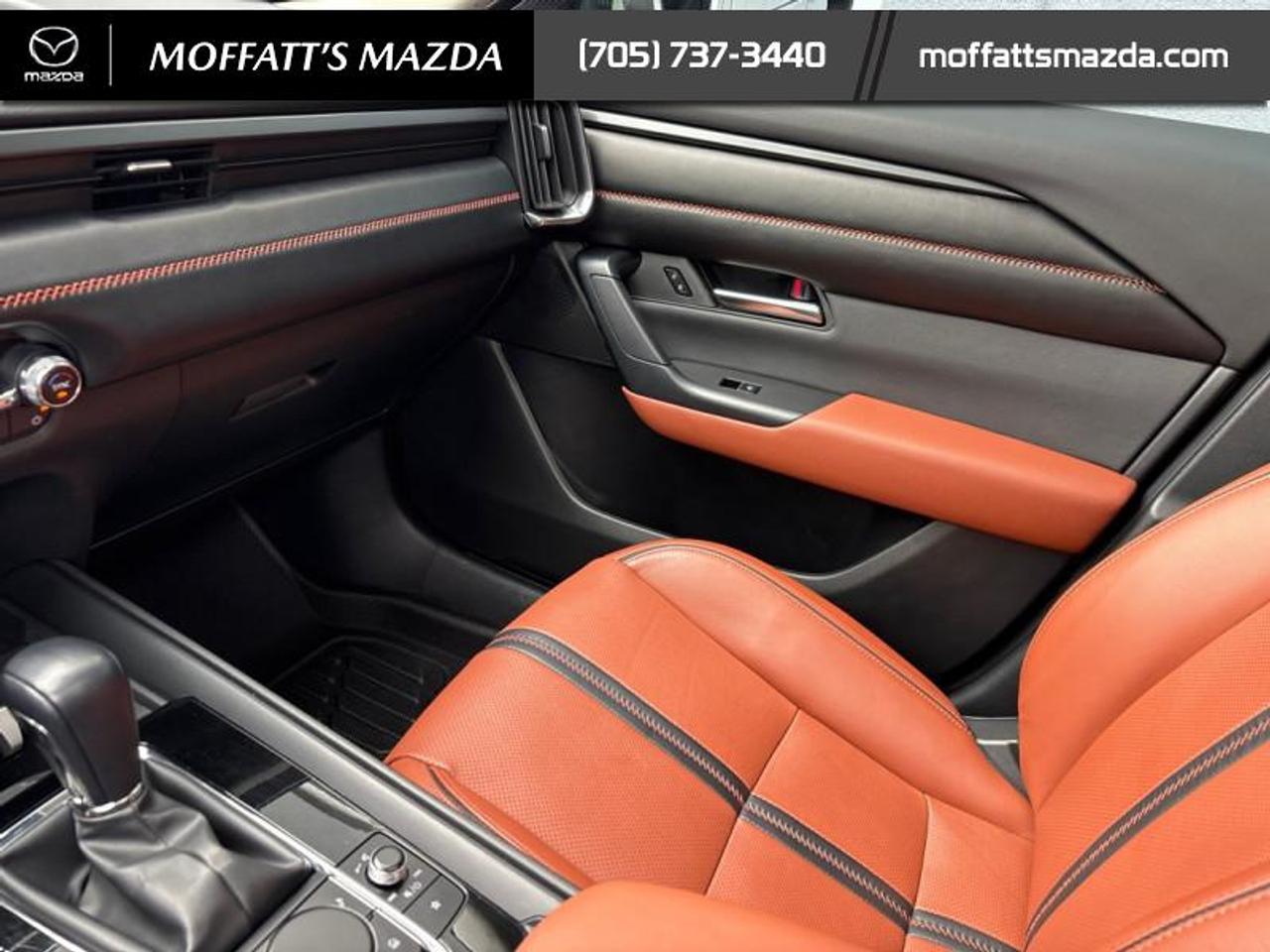 2024 Mazda CX-50 GT Photo