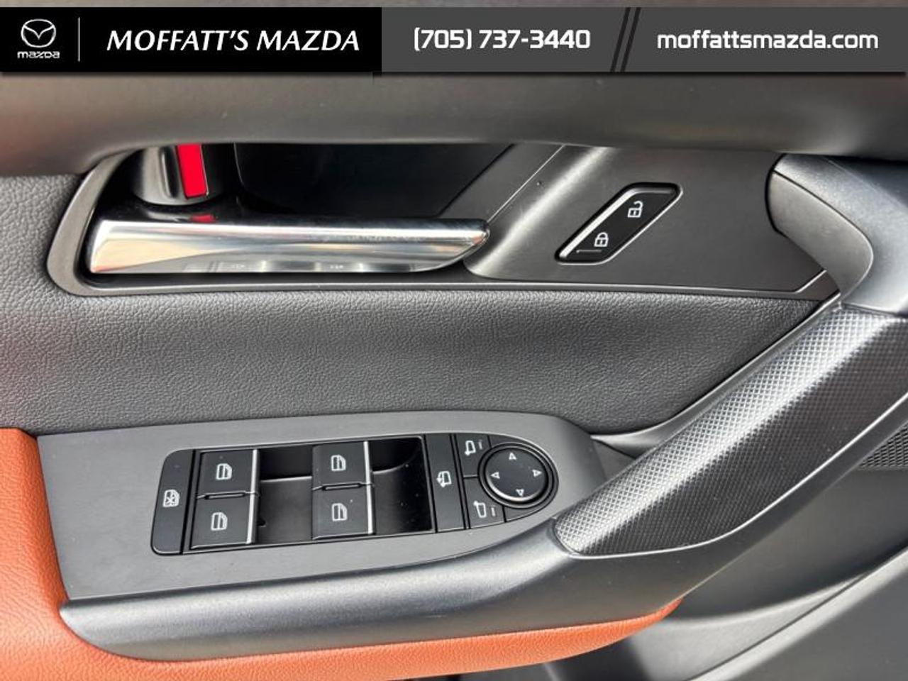 2024 Mazda CX-50 GT Photo