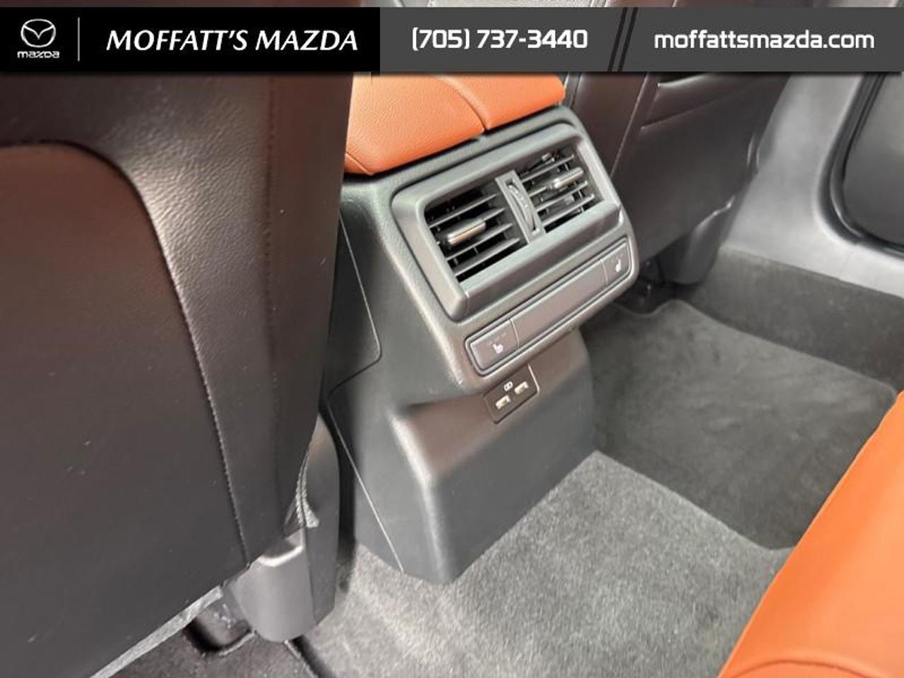 2024 Mazda CX-50 GT Photo