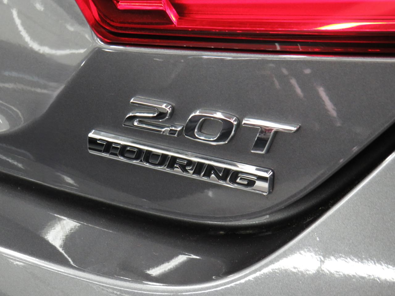 2021 Honda Accord TOURING | Nav | Leather | Sunroof | BSM | CarPlay