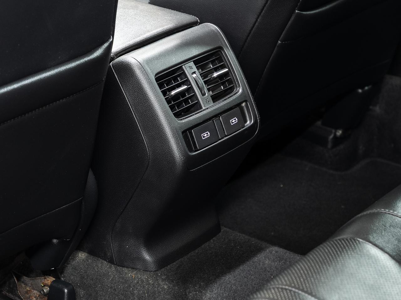 2021 Honda Accord TOURING | Nav | Leather | Sunroof | BSM | CarPlay Photo