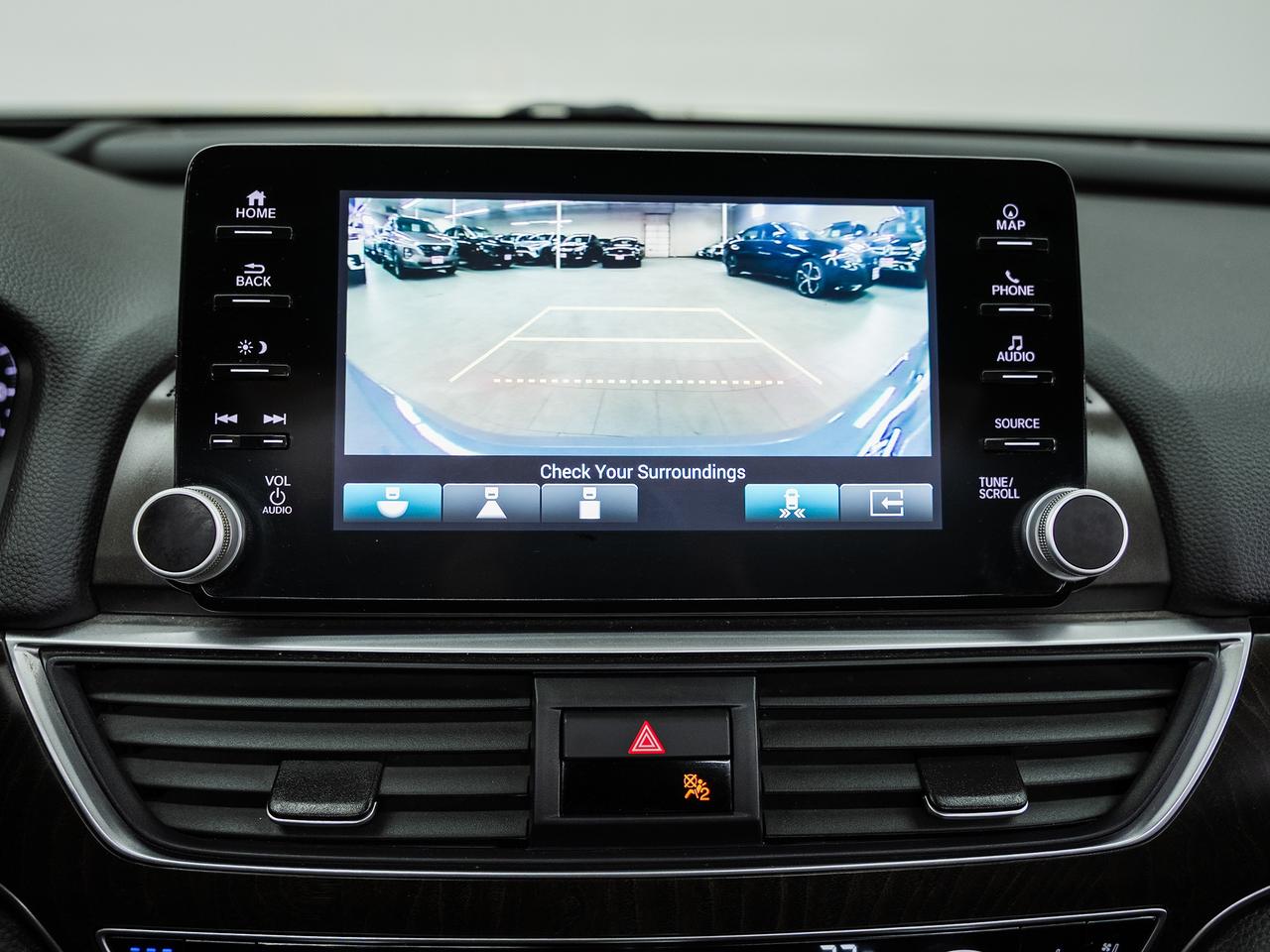 2021 Honda Accord TOURING | Nav | Leather | Sunroof | BSM | CarPlay Photo