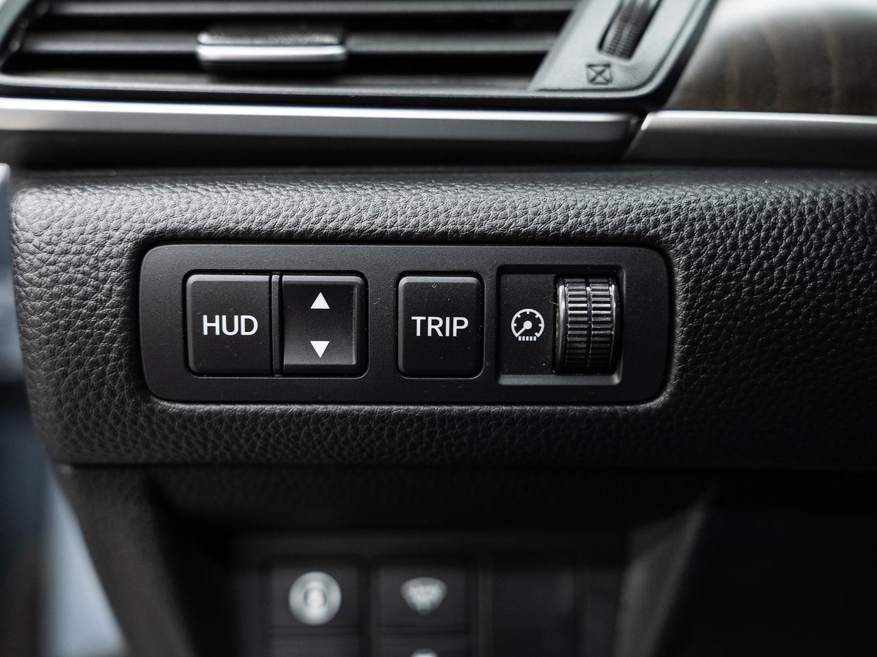 2021 Honda Accord TOURING | Nav | Leather | Sunroof | BSM | CarPlay Photo