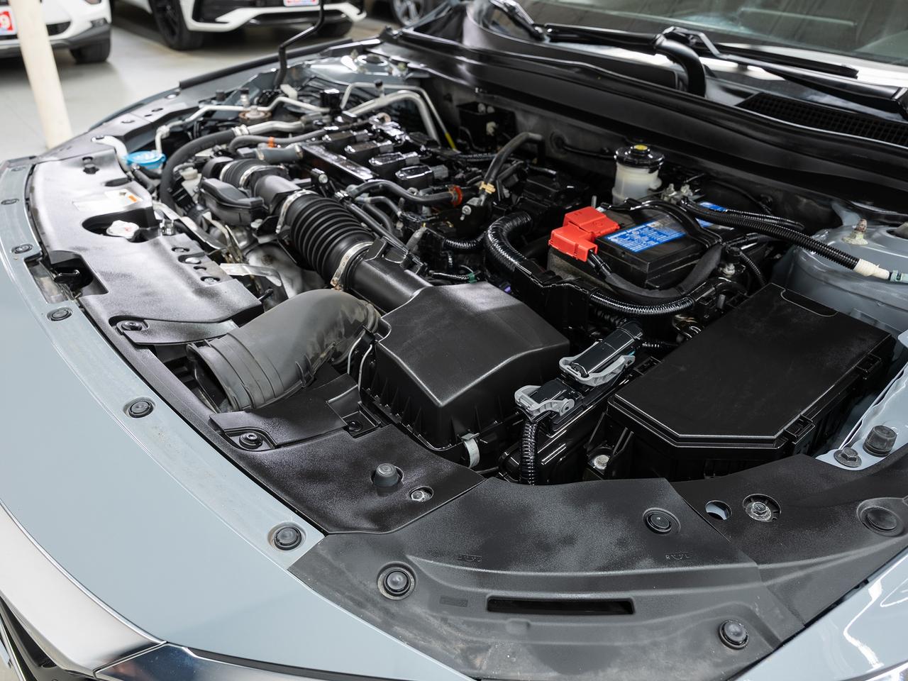 2021 Honda Accord TOURING | Nav | Leather | Sunroof | BSM | CarPlay