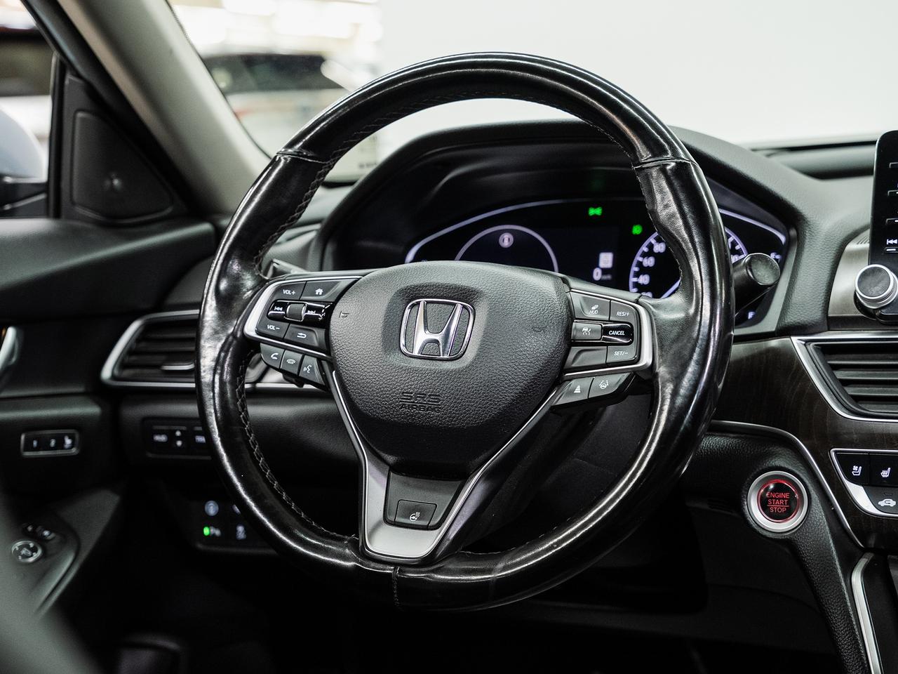 2021 Honda Accord TOURING | Nav | Leather | Sunroof | BSM | CarPlay Photo