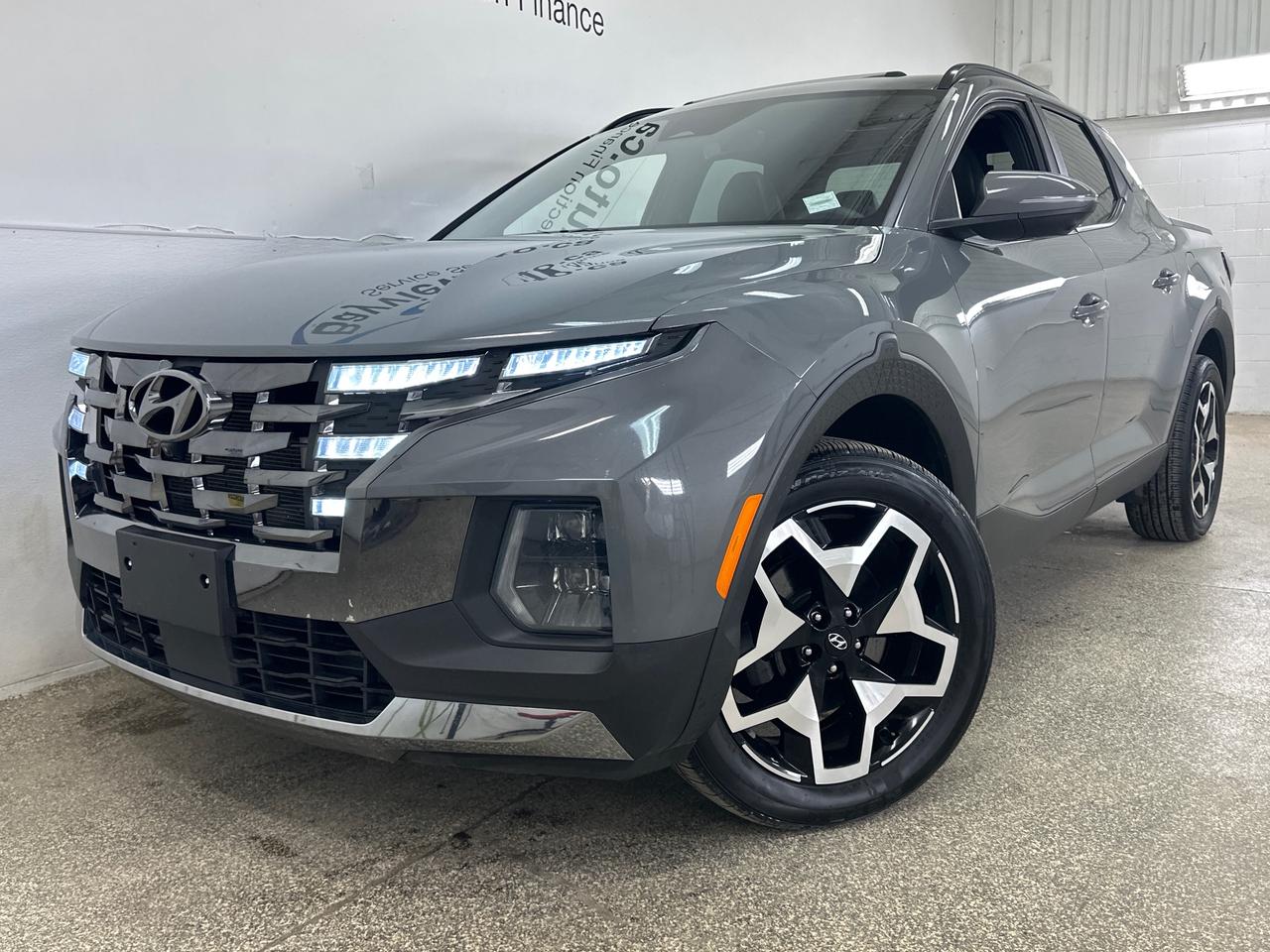 2022 Hyundai Santa Cruz Ultimate Photo2