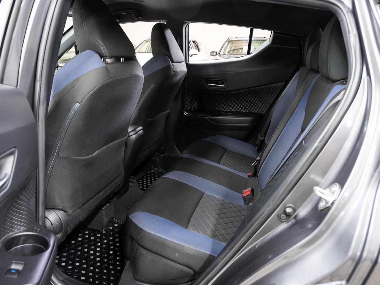 2021 Toyota C-HR XLE NIGHTSHADE | BSM | Heated Seats | CarPlay Photo