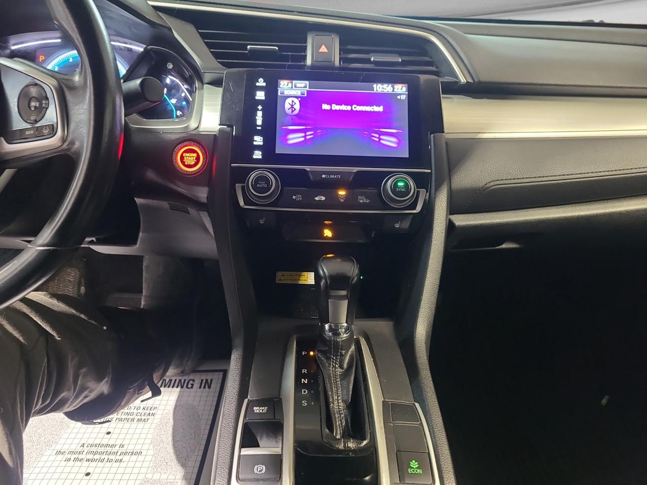 2017 Honda Civic Touring Photo