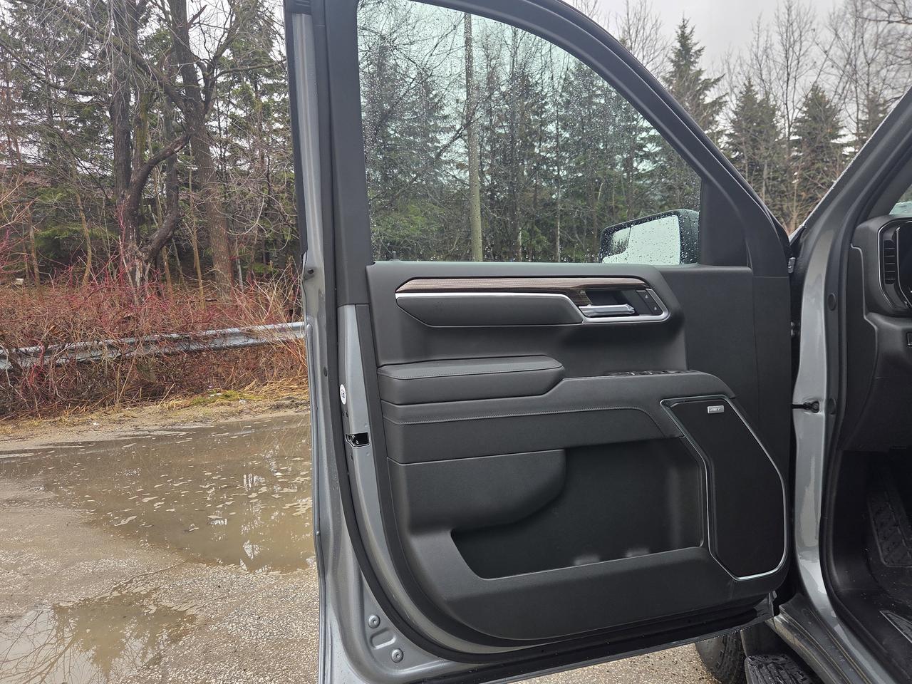 2026 Chevrolet Silverado 1500 RST Photo