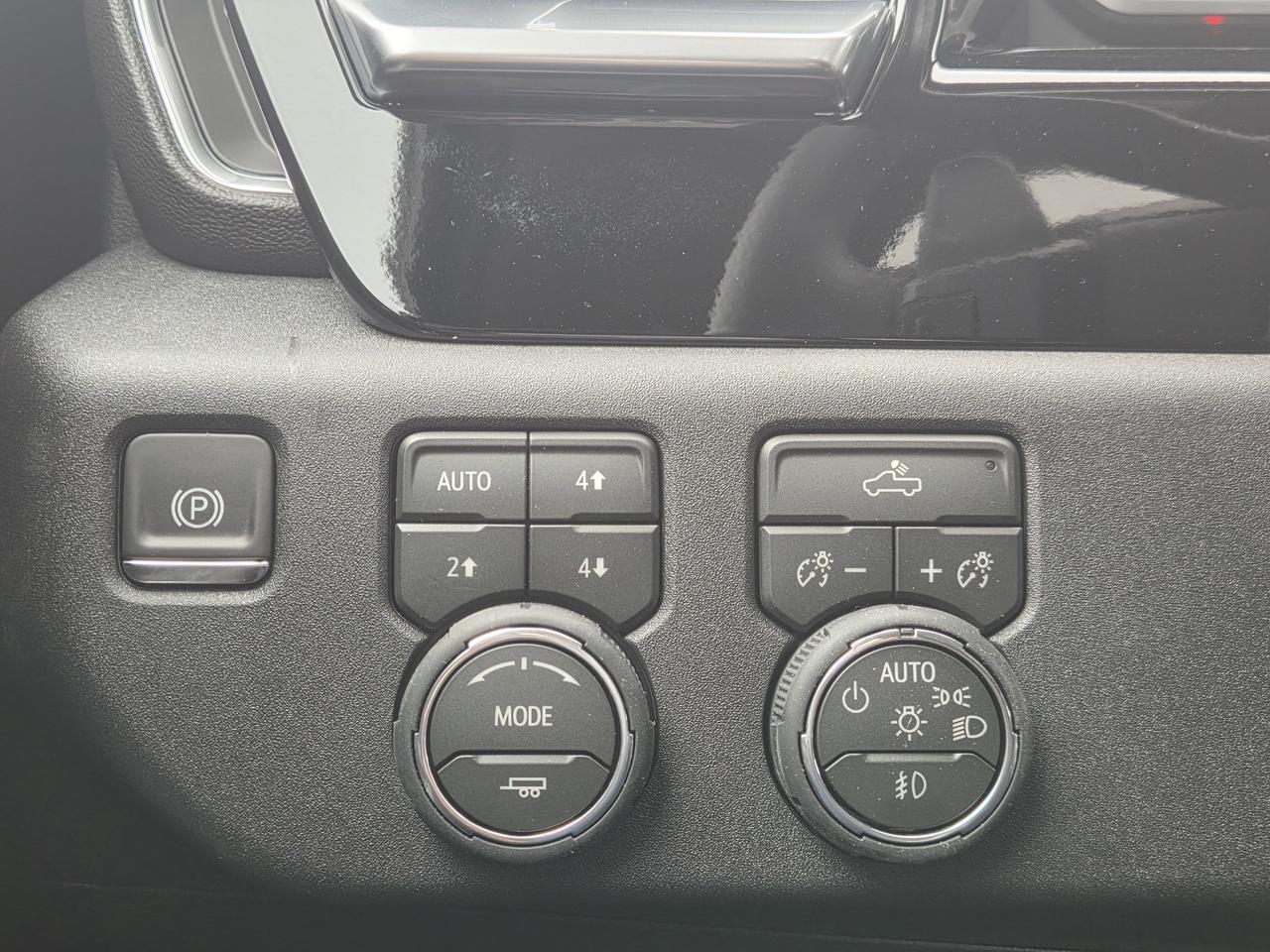 2026 Chevrolet Silverado 1500 RST Photo