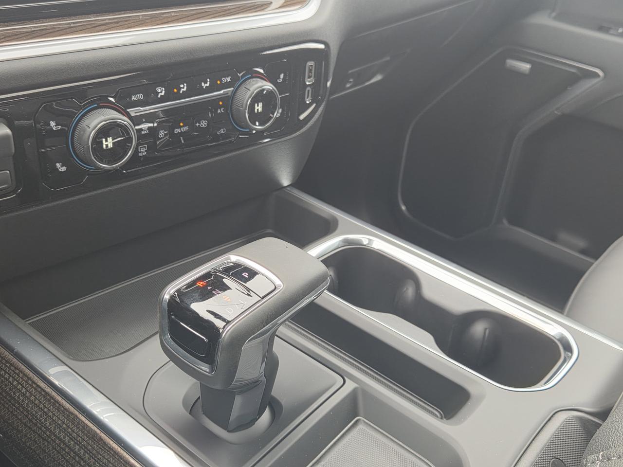 2026 Chevrolet Silverado 1500 RST Photo