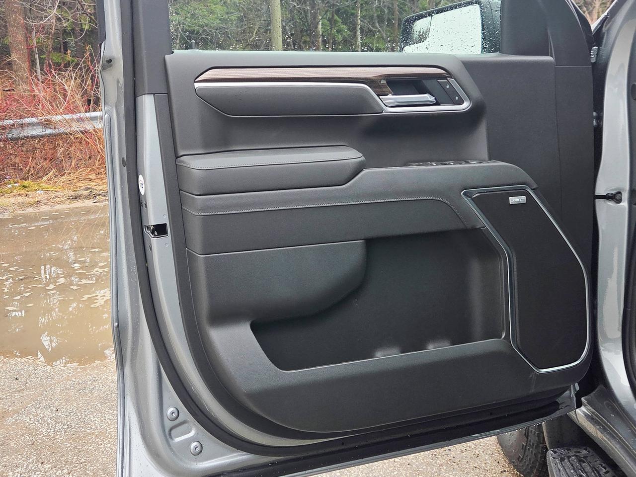 2026 Chevrolet Silverado 1500 RST Photo